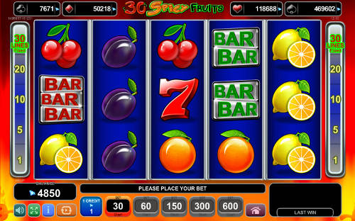 30 Spicy Fruits base game screenshot showing reels and features