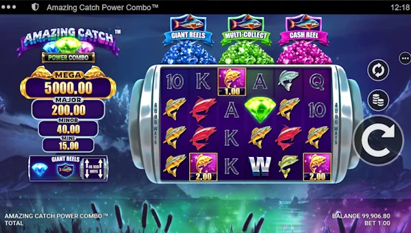 Amazing Catch Power Combo base game screenshot showing reels and features