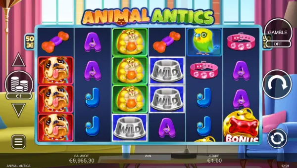 Animal Antics base game screenshot showing reels and features