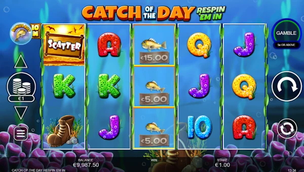 Catch of the Day Respin Em In base game screenshot showing reels and features
