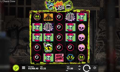 Chaos Crew base game screenshot showing reels and features