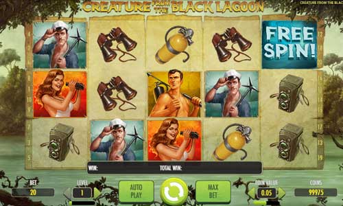 Creature From the Black Lagoon base game screenshot showing reels and features