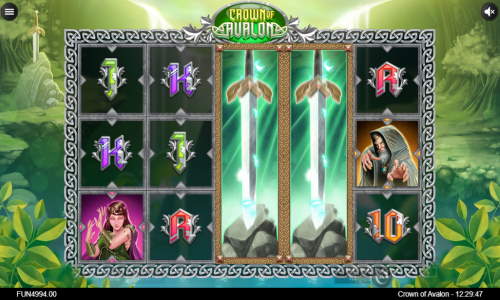 Crown of Avalon base game screenshot showing reels and features