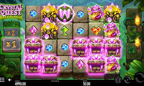 Crystal Quest Deep Jungle base game screenshot showing reels and features