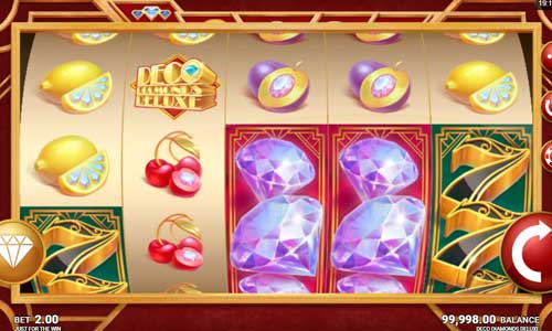 Deco Diamonds Deluxe base game screenshot showing reels and features