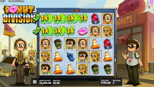 Screenshot of Donut Division slot demo showing reels and bonus game features