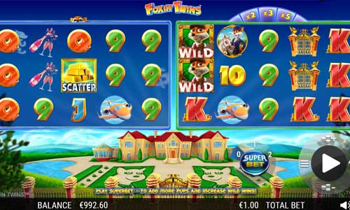 Foxin Twins base game screenshot showing reels and features