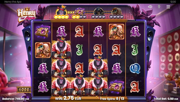 Screenshot of Henry the Ape slot demo showing reels and bonus game features