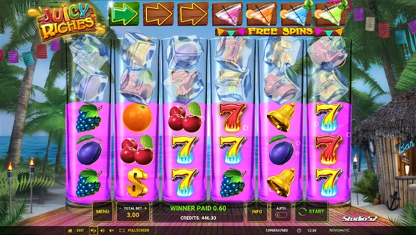 Juicy Riches base game screenshot showing reels and features