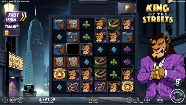 King of the Streets base game screenshot showing reels and features