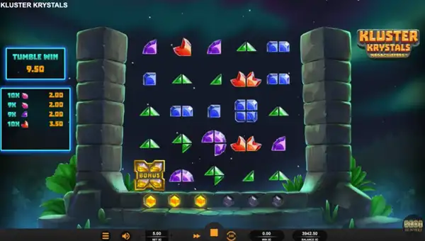 Kluster Krystals Megaclusters base game screenshot showing reels and features