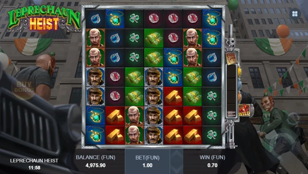 Leprechaun Heist base game screenshot showing reels and features