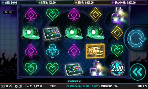 Lucky Link Beats base game screenshot showing reels and features