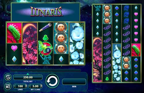 Lunaris base game screenshot showing reels and features