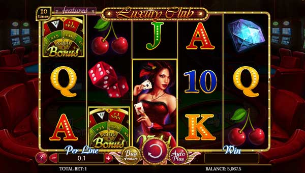 Luxury Club base game screenshot showing reels and features