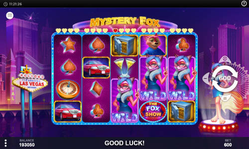 Mystery Fox base game screenshot showing reels and features