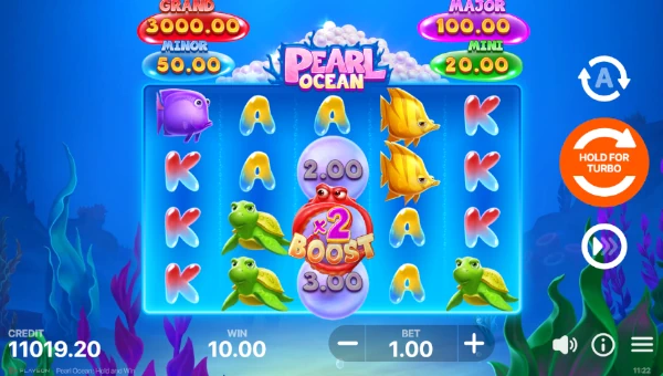 Pearl Ocean Hold and Win base game screenshot showing reels and features