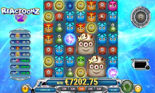 Reactoonz 2 base game screenshot showing reels and features