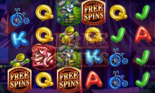 Respin Circus base game screenshot showing reels and features