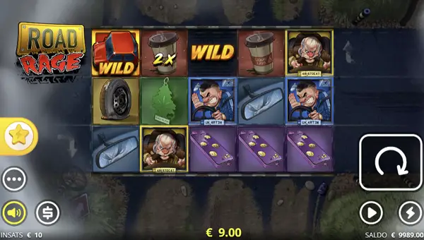 Road Rage base game screenshot showing reels and features