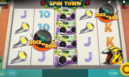 Spin Town base game screenshot showing reels and features