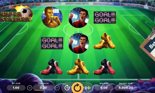 Super Striker base game screenshot showing reels and features