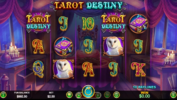 Tarot Destiny base game screenshot showing reels and features