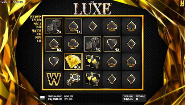 Screenshot of The Luxe slot demo showing reels and bonus game features